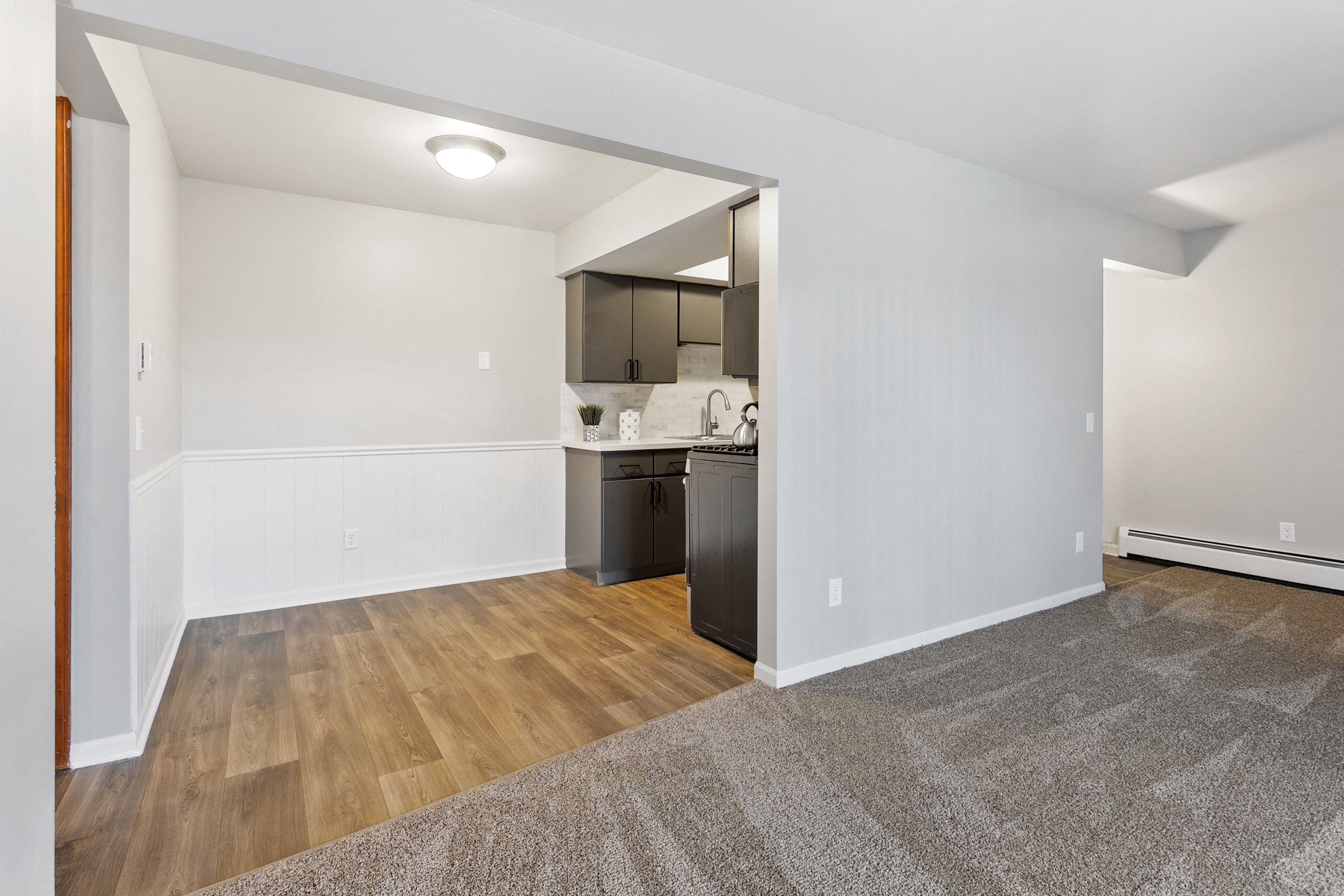 Cottonwood Forest Apartments, 7701 Riverview Dr., 101, Jenison, MI